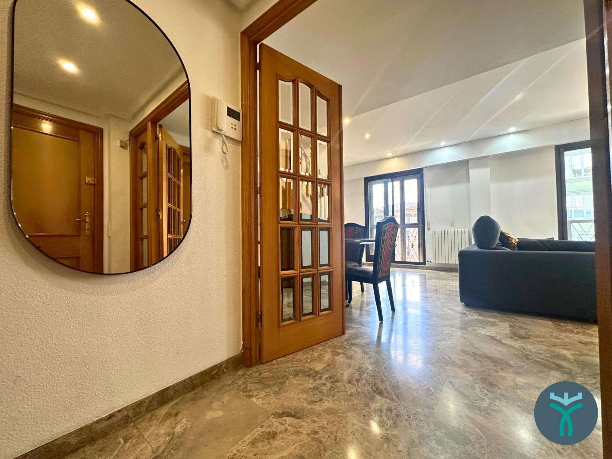 サラゴサDos Torres Atico Duplex - Centrico Con Vistas A La Ciudadアパートメント エクステリア 写真
